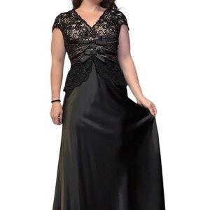 Jovani Elegant Black Lace Evening Gown Satin Dolce Jovani Size 8 Formal